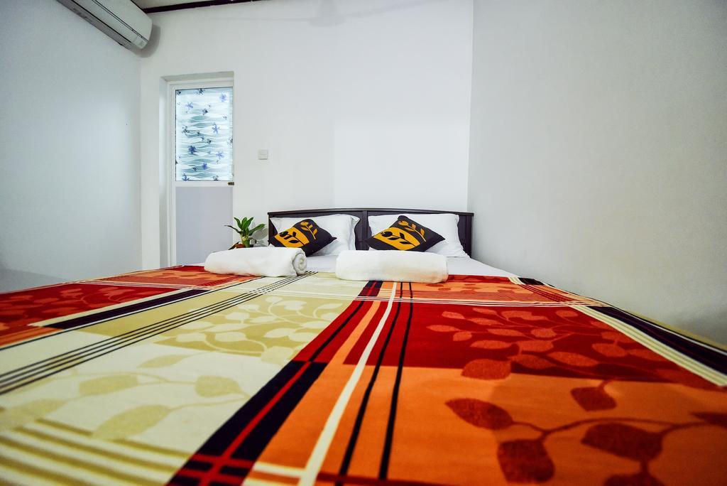Asian Villa Негомбо Екстер'єр фото