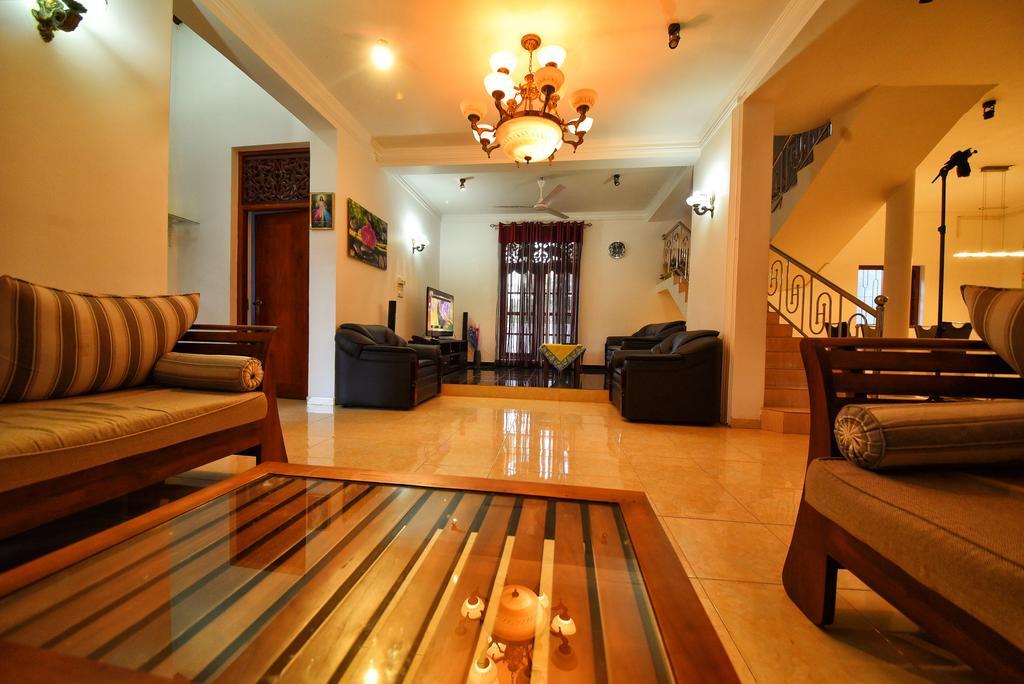 Asian Villa Негомбо Екстер'єр фото