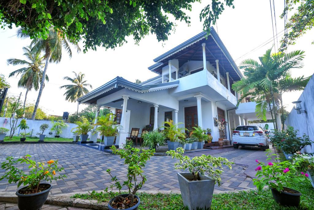 Asian Villa Негомбо Екстер'єр фото